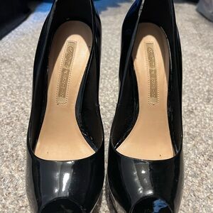 Buffalo David Bitton Black Patent Leather Heels